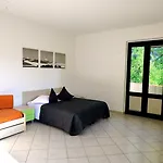 Hotel apartamentowy Leccio