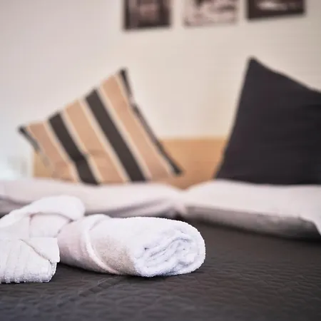 Leccio Hotel apartamentowy 4*